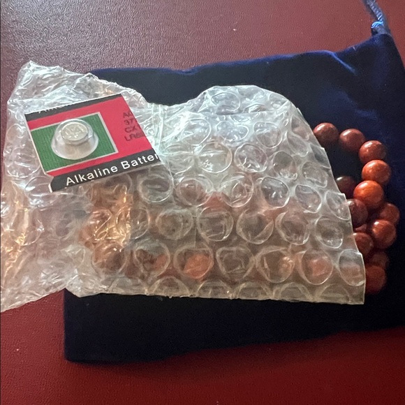 #1287**Butterfly Design Wooden Beaded Watch - Picture 6 of 6